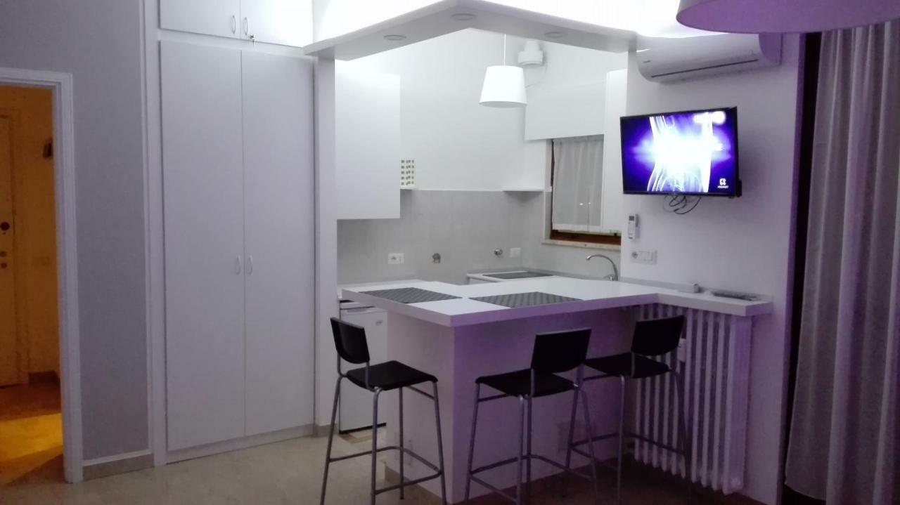 Mecenate Cozy Flat Appartement Milaan Buitenkant foto