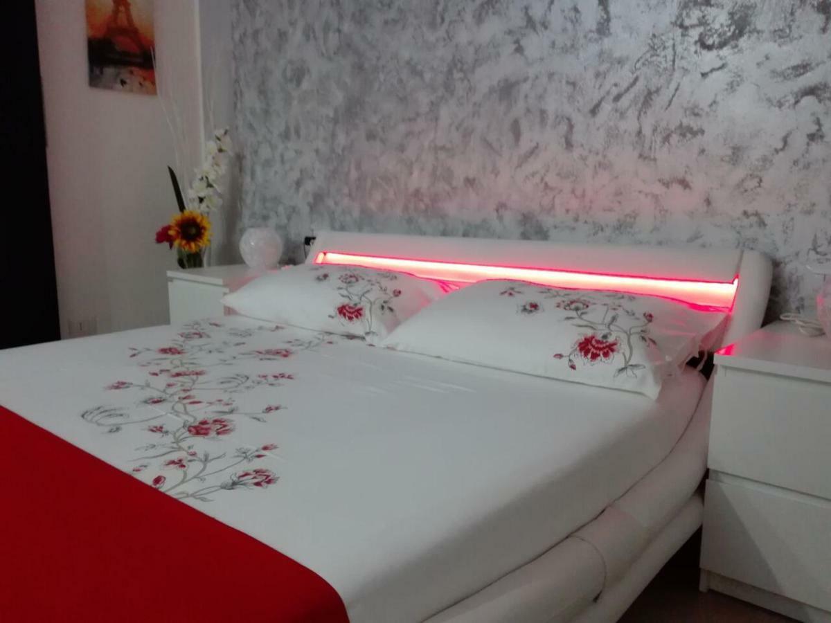 Mecenate Cozy Flat Appartement Milaan Buitenkant foto