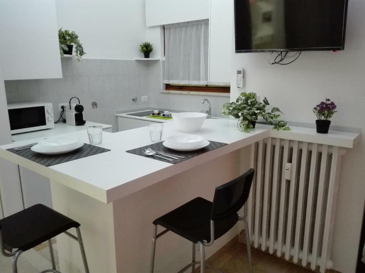 Mecenate Cozy Flat Appartement Milaan Buitenkant foto