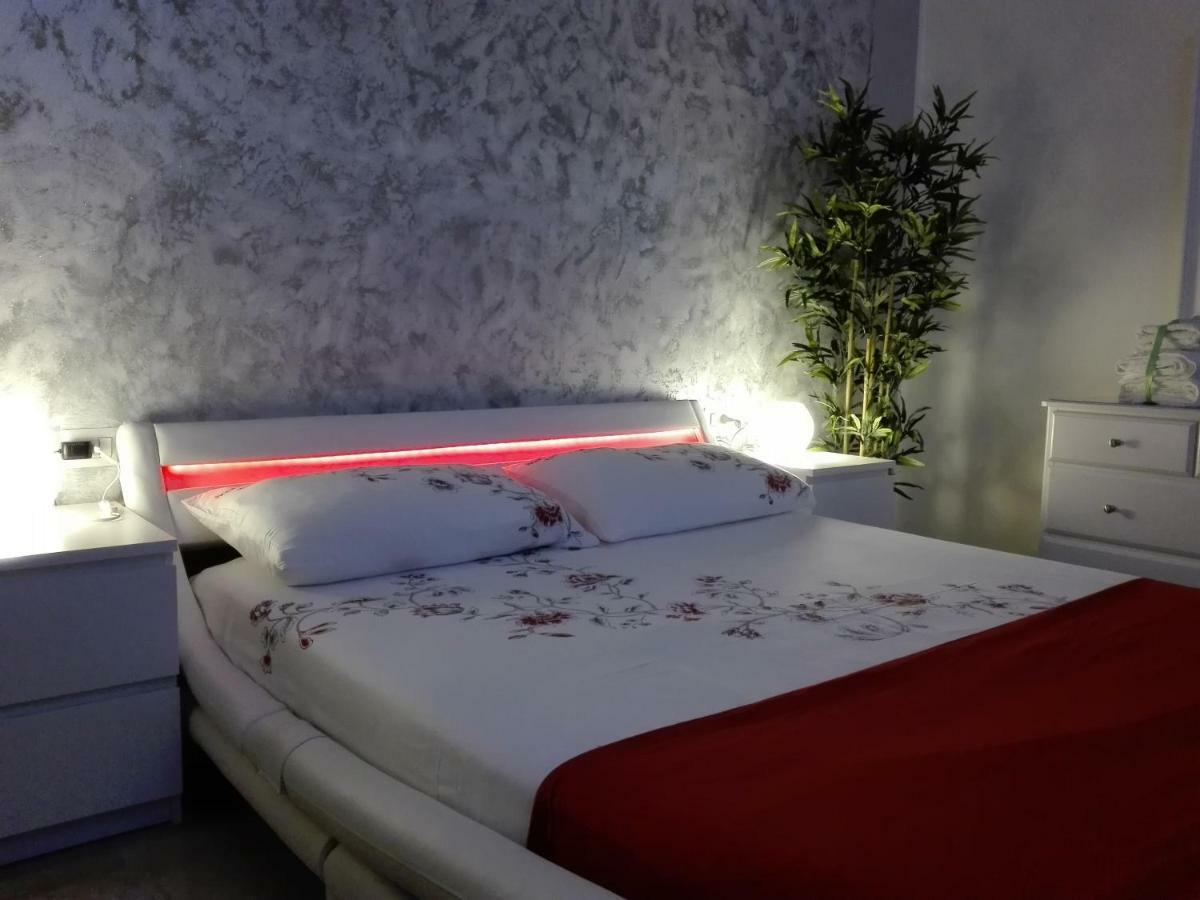 Mecenate Cozy Flat Appartement Milaan Buitenkant foto