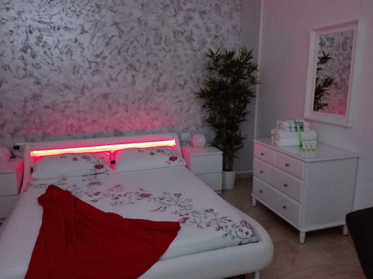 Mecenate Cozy Flat Appartement Milaan Buitenkant foto