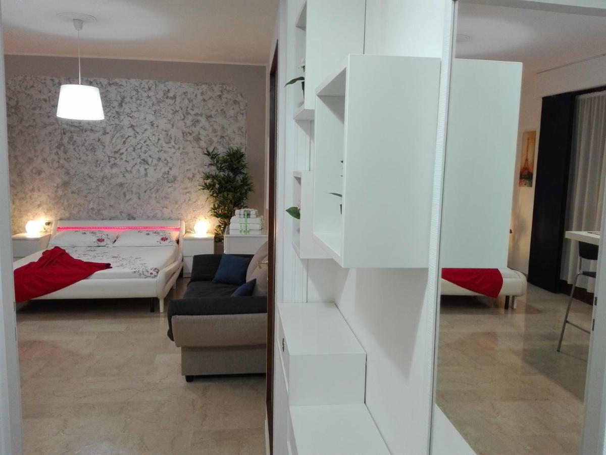 Mecenate Cozy Flat Appartement Milaan Buitenkant foto