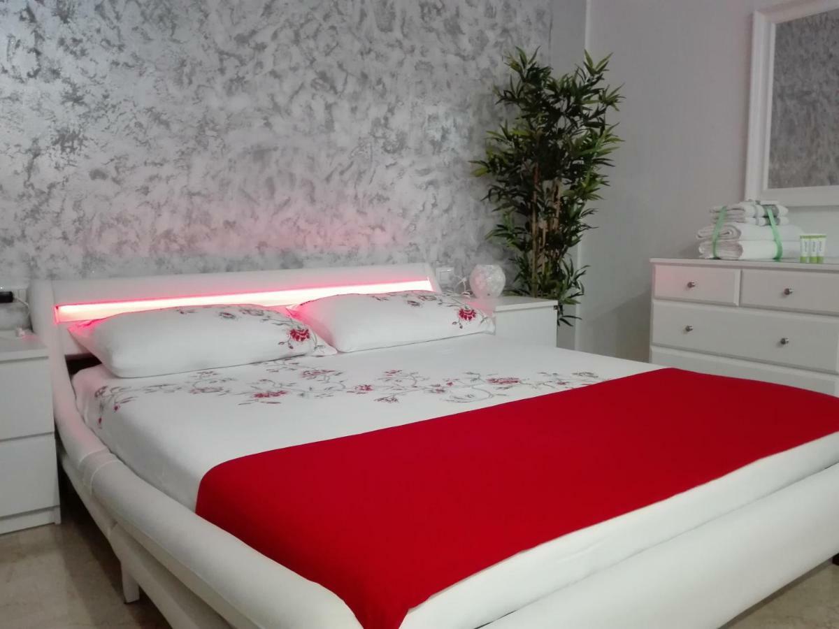 Mecenate Cozy Flat Appartement Milaan Buitenkant foto