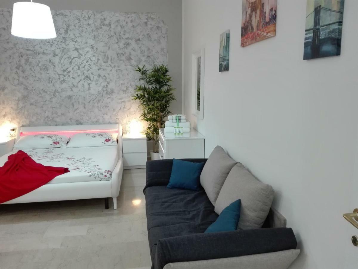 Mecenate Cozy Flat Appartement Milaan Buitenkant foto