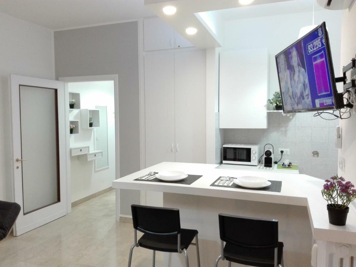 Mecenate Cozy Flat Appartement Milaan Buitenkant foto