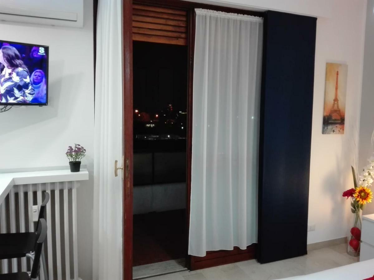Mecenate Cozy Flat Appartement Milaan Buitenkant foto